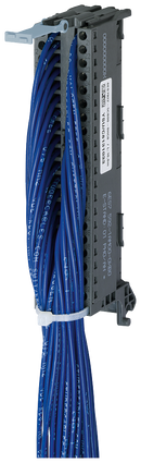 SIEMENS 6ES7922-5BF00-0HC0 Front connector 40pole w. 40 single cores halogen free f. SIMATIC S7-1500 L=5,0m